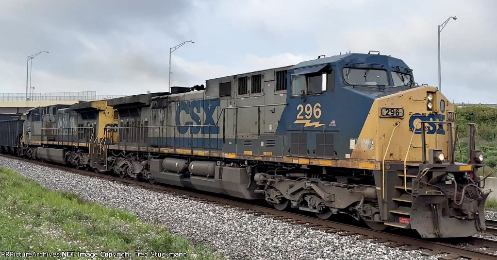 CSX 296 leads B158.